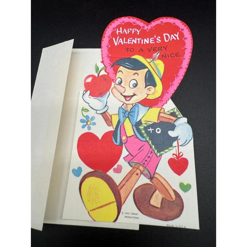 Vintage Walt Disney Valentine‎ Card Pinocchio Apple Book Theme 1960s w Envelope
